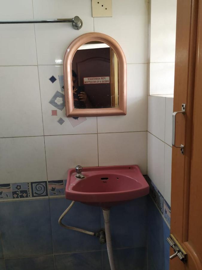Abirami Lodge Tiruvannāmalai Екстериор снимка